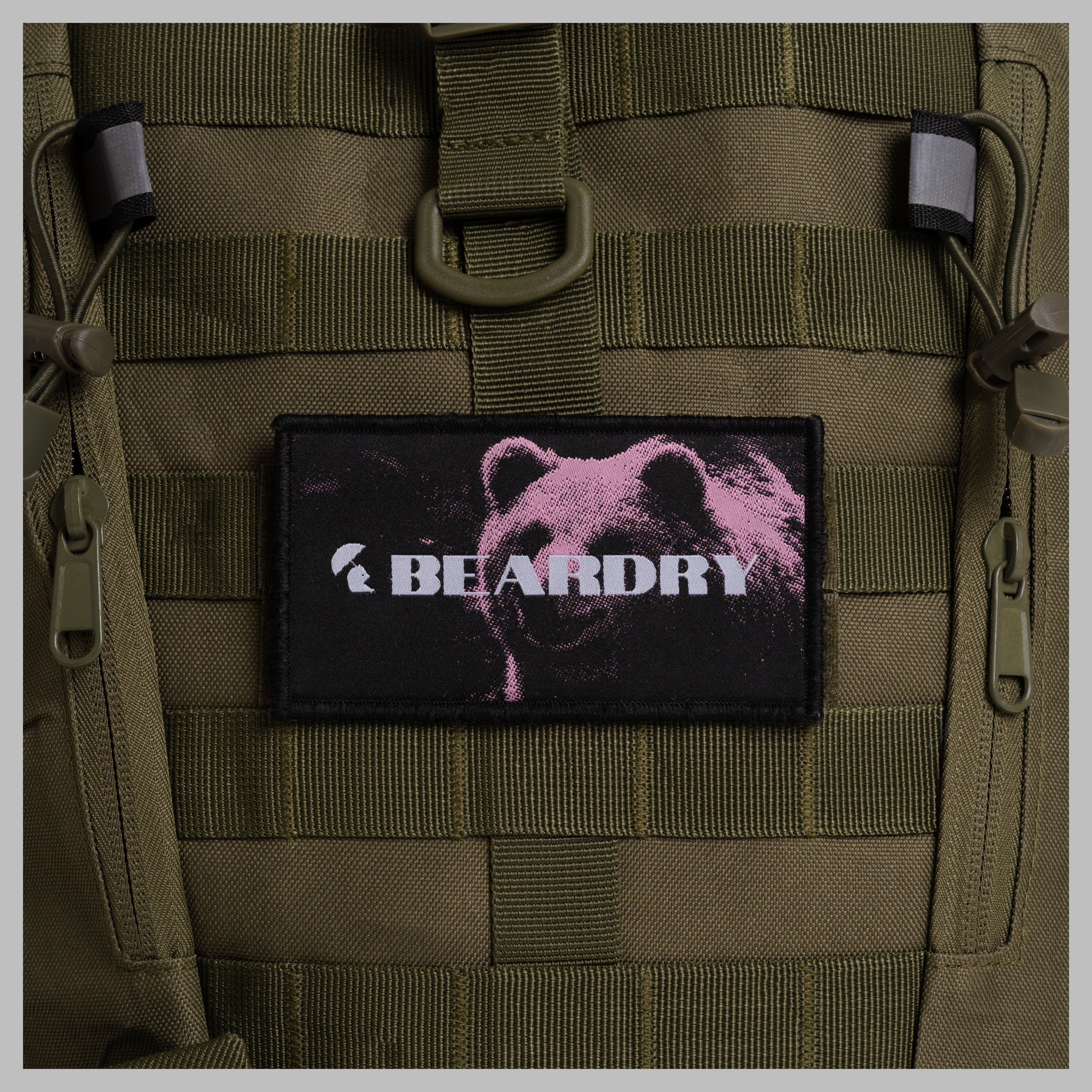 Everyday Jungle Green 25L Backpack with Crimson Bear image 2