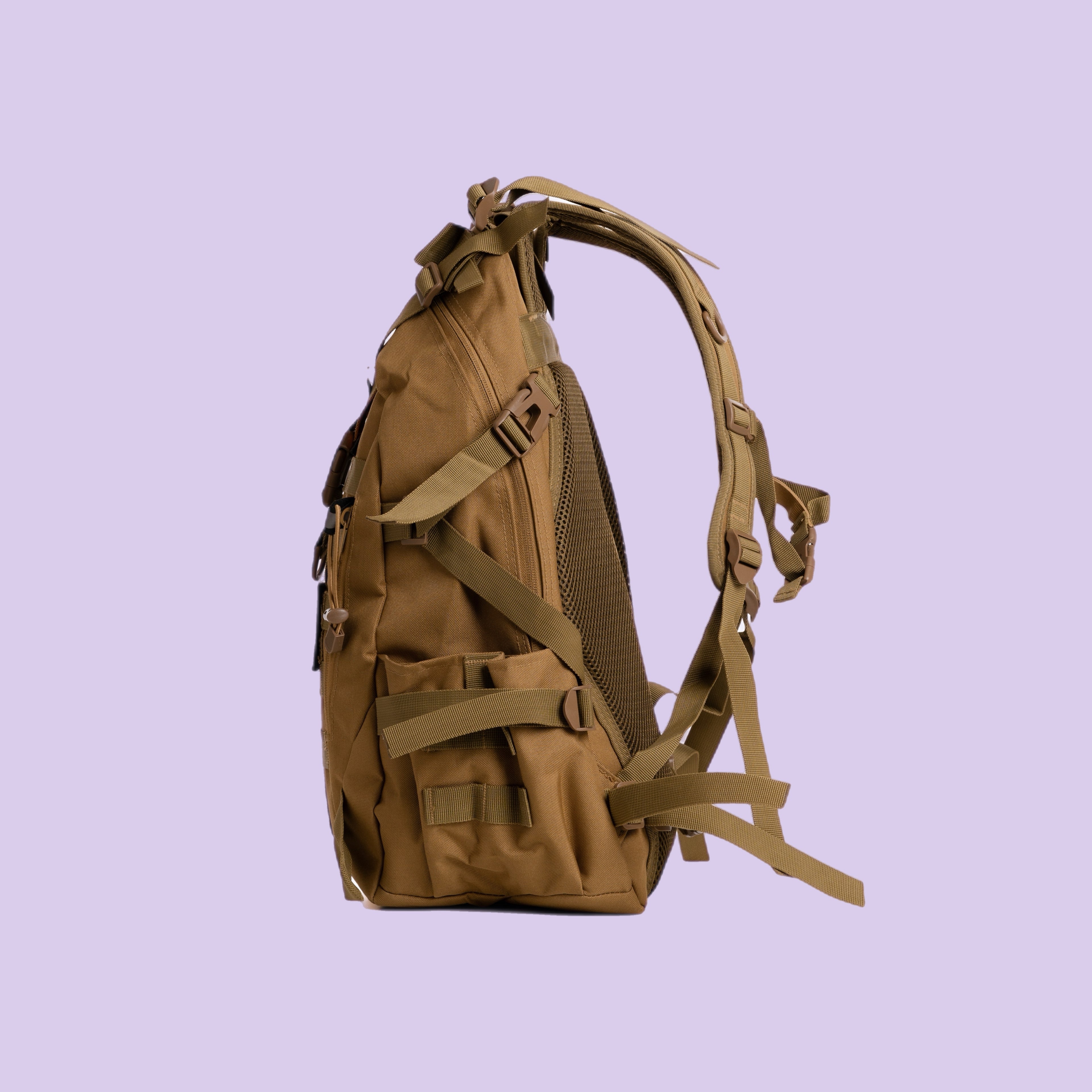 Everyday Desert Khaki 25L Backpack with Crimson Bear image 2